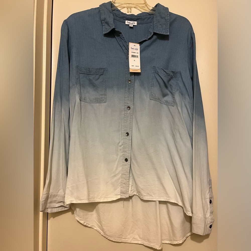 NWT Splendid Medium Wash Blue Ombre/Dip Dye
Chambray Shirt - Picture 2 of 2